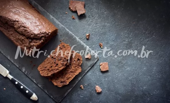 Bolo de chocolate com farinha de aveia